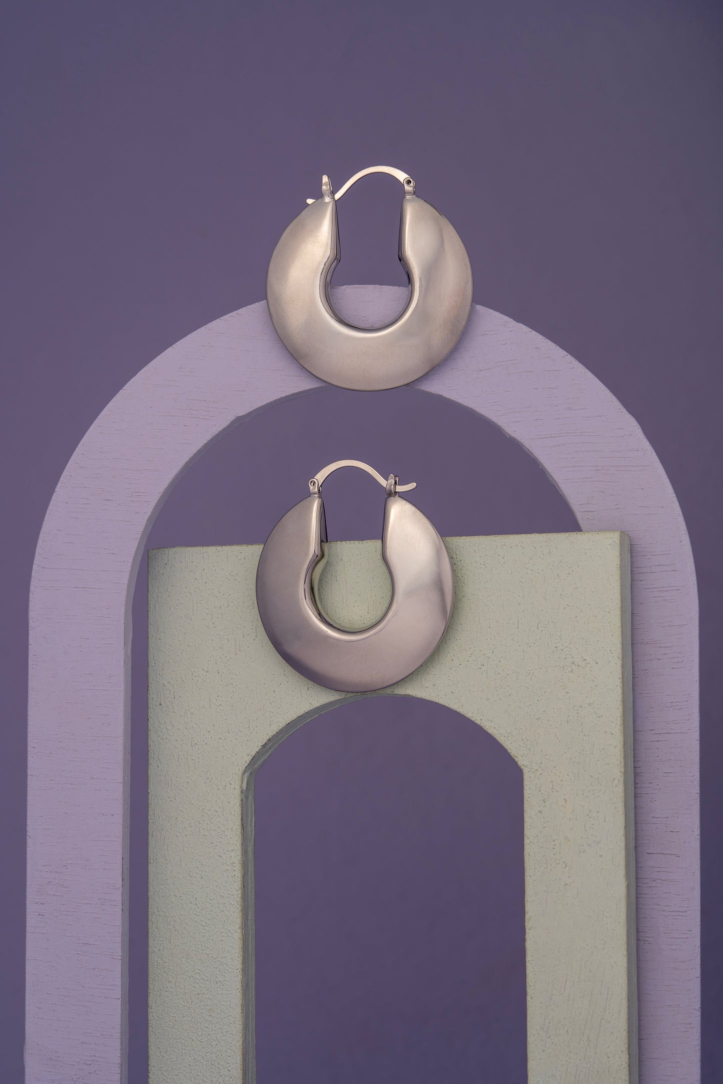 Ατσάλινα σκουλαρίκια σε σχήμα κρίκου