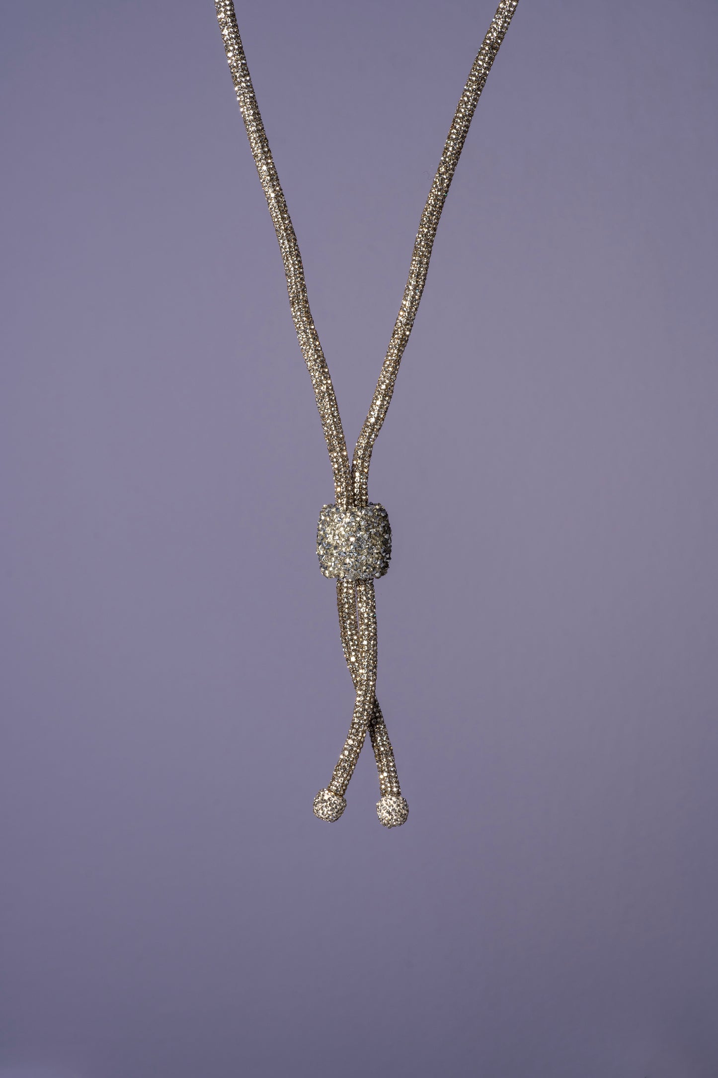 Κολιέ με στρας και γκλίτερ